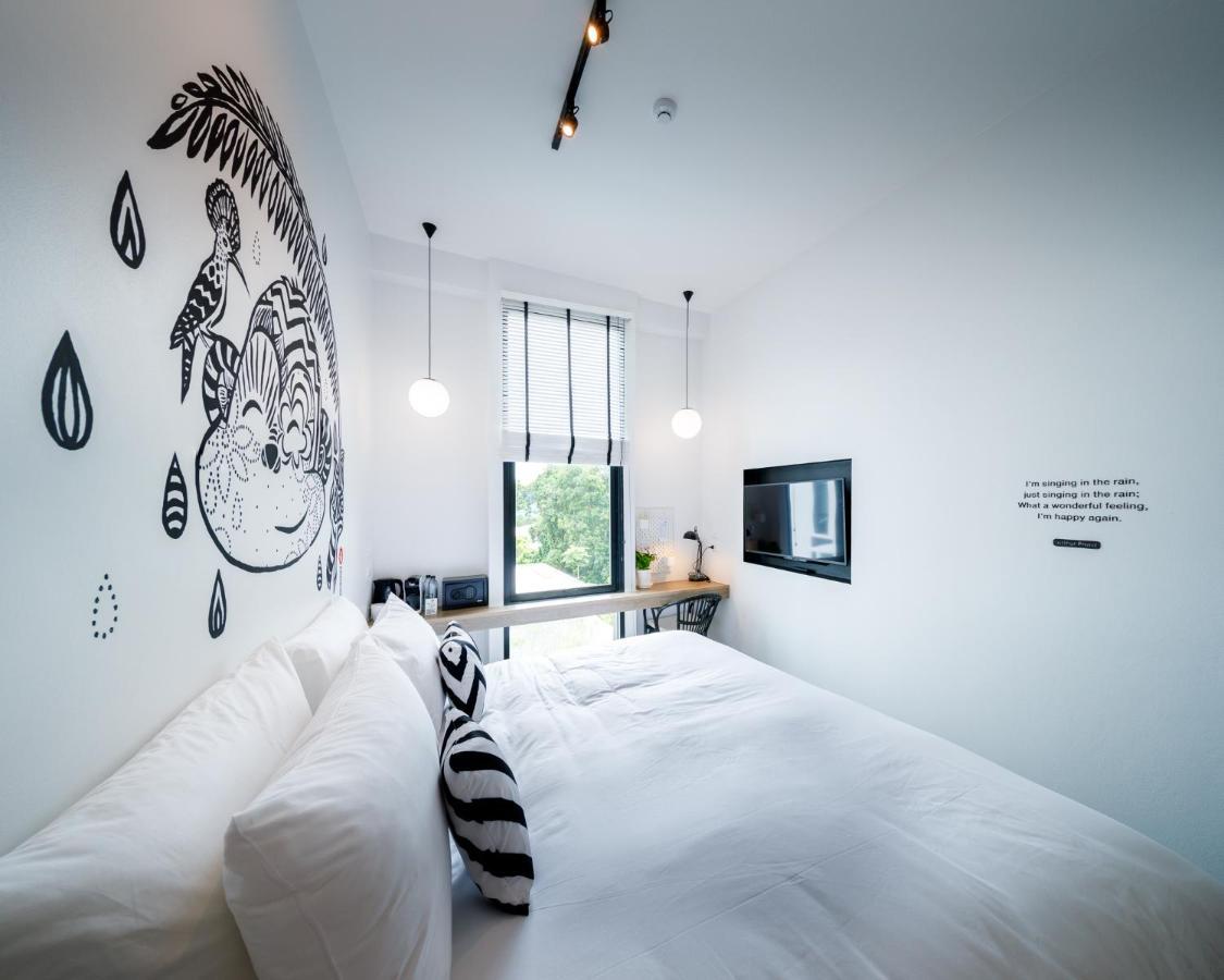 Blu Monkey Hub & Hotel Ранонг Экстерьер фото